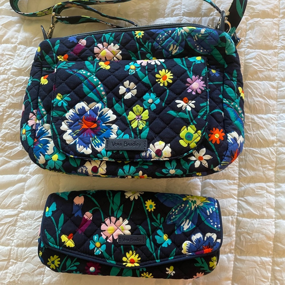 Vera Bradley Mini Carson and On a Roll Cosmetic in Moonlight Garden